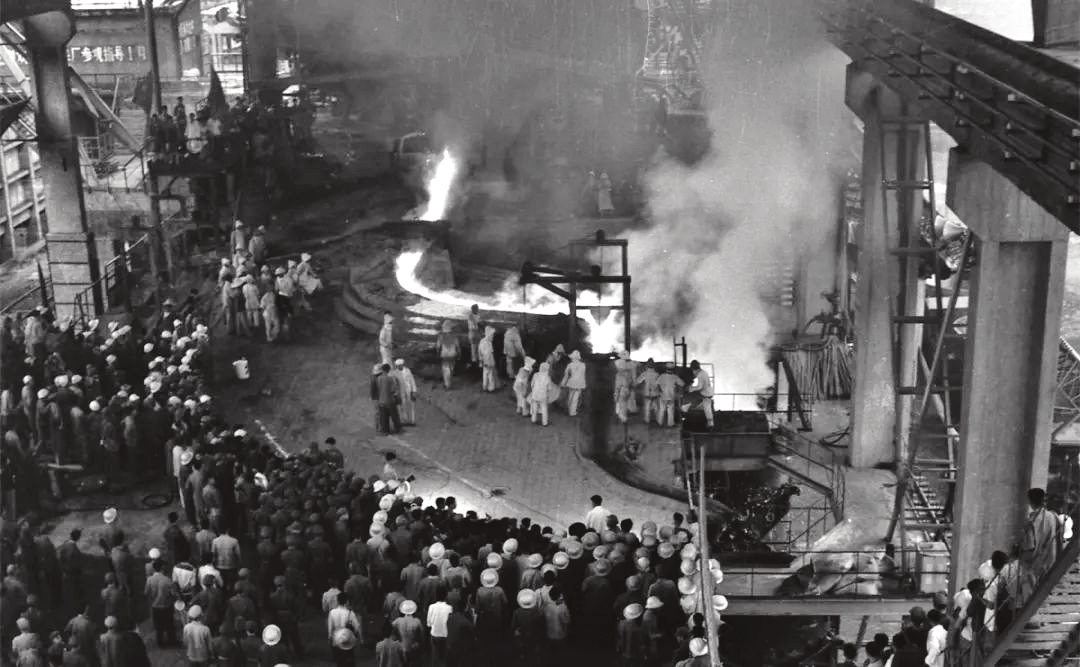 >共產(chǎn)黨員網(wǎng) | 黨史百問： 十年社會(huì)主義建設(shè)的成就有哪些？