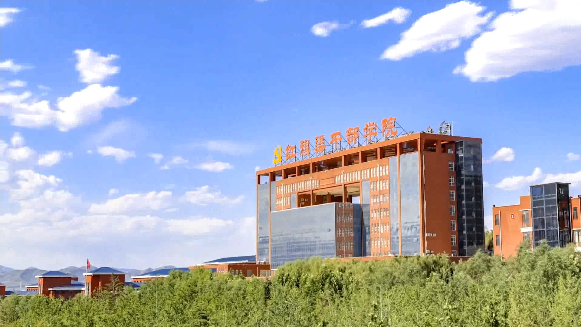 >2022年全國臺聯(lián)系統(tǒng)干部暨優(yōu)秀中青年臺胞培訓班培訓掠影