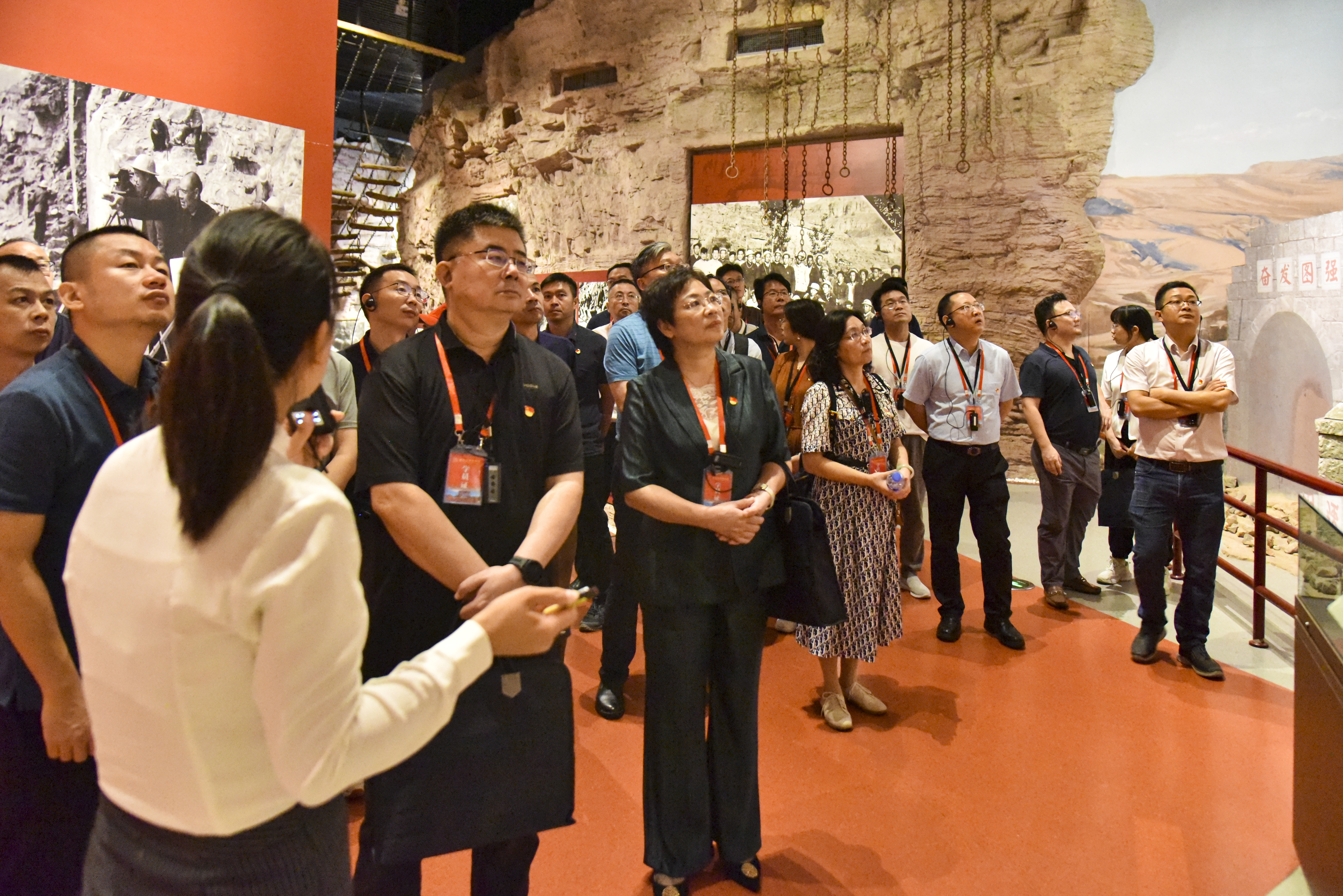 >培訓(xùn)動(dòng)態(tài) | 工業(yè)和信息化部電子第五研究所紅旗渠黨性教育培訓(xùn)班在河南紅旗渠干部學(xué)院舉辦